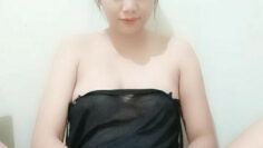 HONEY Cakep Ngangkang Pamer Meki