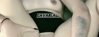 EBBY Ngocok Dildo Sampai Muncrat