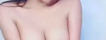 KUCHA Memek Gundul Horny