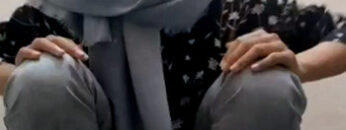 MAHASISWI Hijab Oleng Omek Di Toilet Kampus