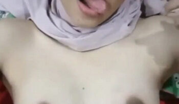 HIJAB PELAJAR BINAL Suka Crot Mulut