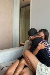 MBAK Berta Layani Brondong