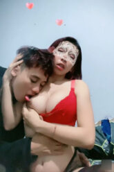 SAIKO Live Dikenyot Susu nya