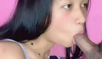 SHERLY Disepong Brutal Crot Muka