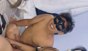 SANSAN Ngewe Ditemeni Bestie