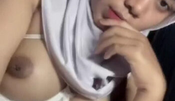 HIJAB Mojang Bandung Ngocok