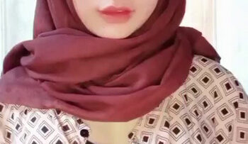 HIJAB Pelajar Hobinya Ngocok